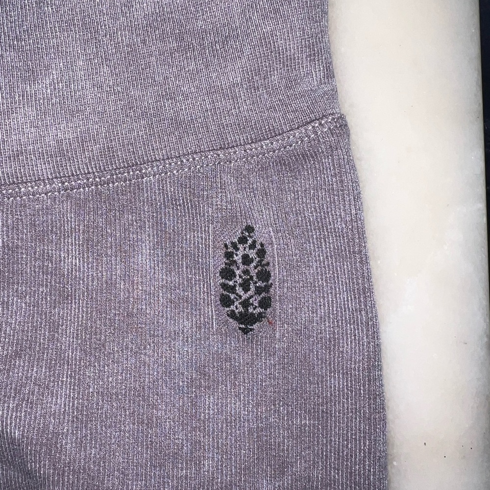COPY - FREE PEOPLE MOVEMENT - Go To Leggings - Picture 5 of 6